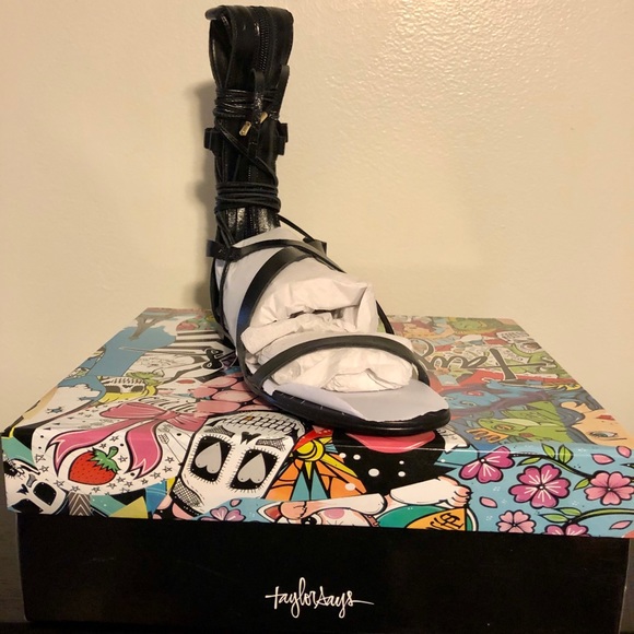 Gladiator sandals - Picture 4 of 6